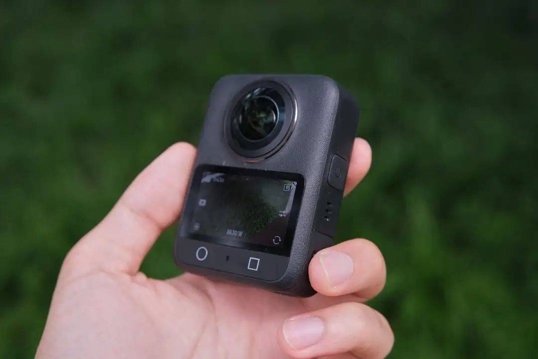 ：大疆 DJI OSMO360 深度评测九游会j9入口登录新版上天入地从内而外(图11)